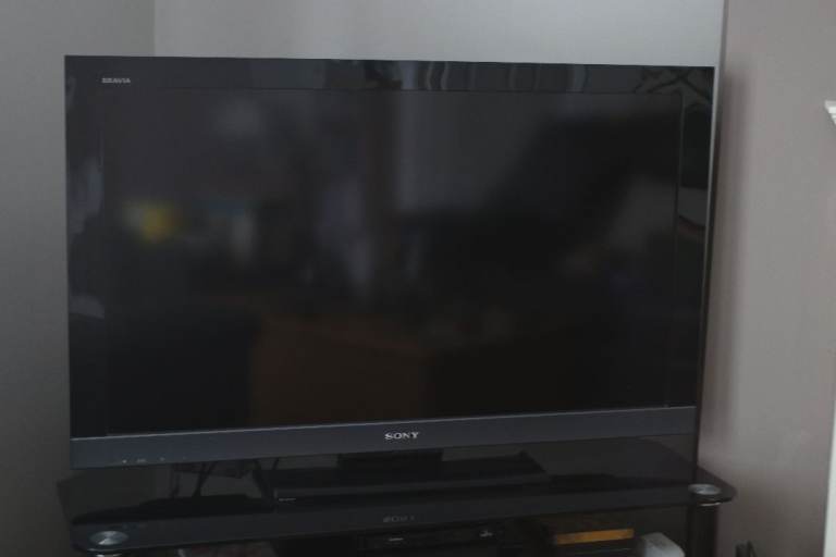 Sony TV - broken