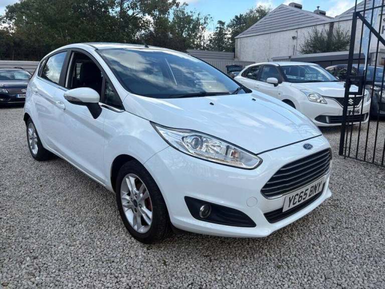2015 Ford Fiesta 1.25 82 Zetec 5dr HATCHBACK PETROL Manual