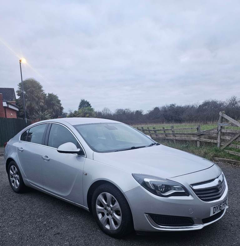 Vauxhall, INSIGNIA, Hatchback, 2016, Manual, 1598 (cc), 5 doors