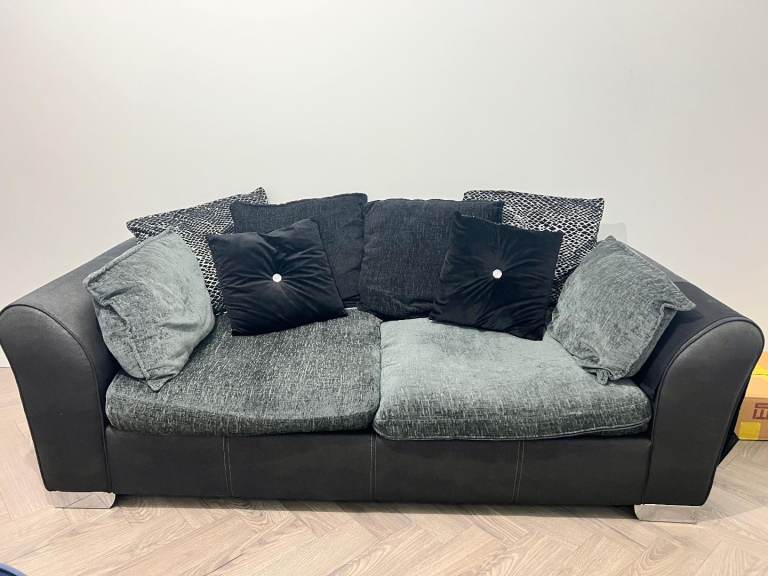 Stylish DFS 2 SEATER SOFA
