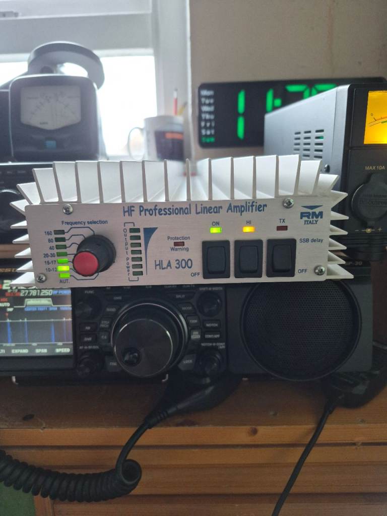 RM HLA 300 Radio amateur HF amplifier / cb radio amplifier