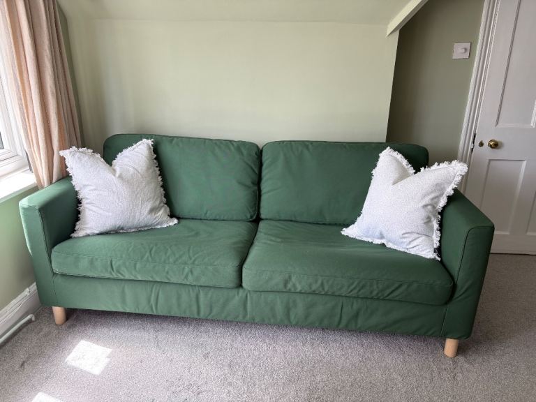 Green four 4 seater sofa, very good Condition ikea 