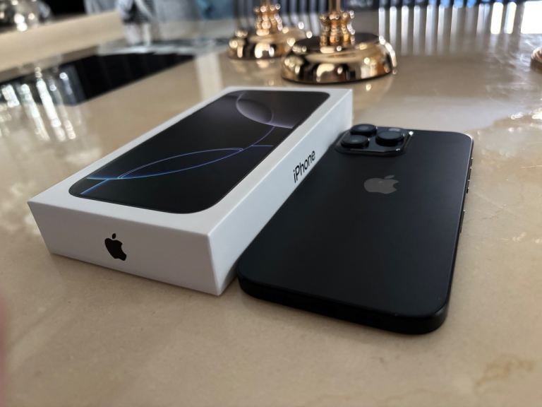 iPhone 16 Pro Max 1TB