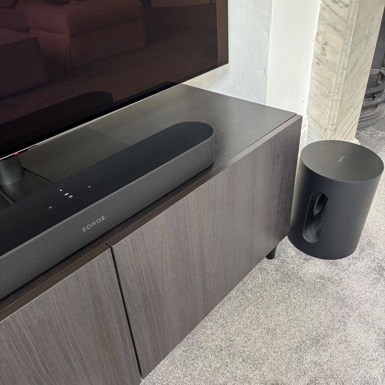 Sonos Immersive Home Cinema Set – Beam Gen 2 + Sub Mini + 2x Era 100 SL – Excellent Condition