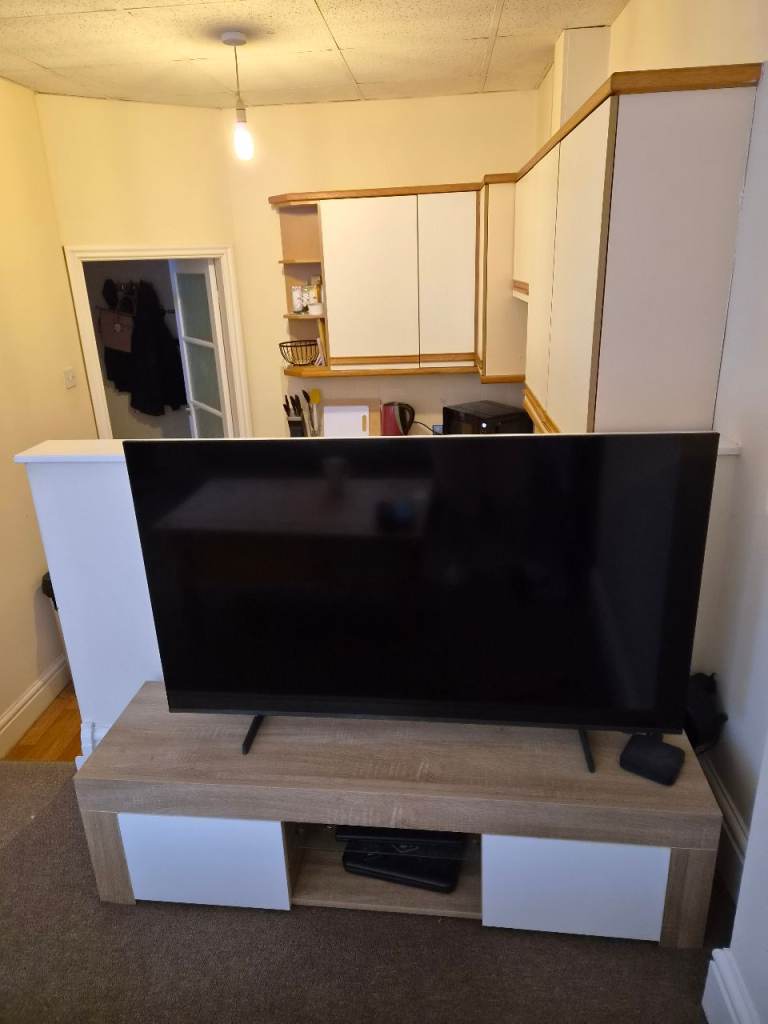 Sansung 50 inch smart TV