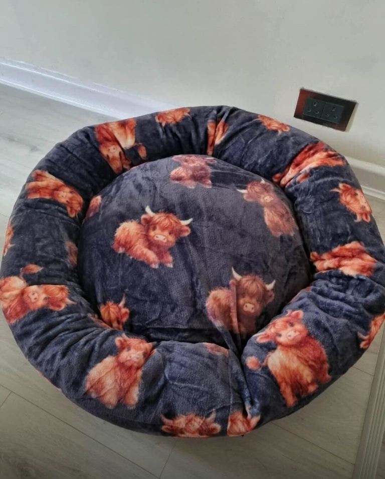 Pet bed 