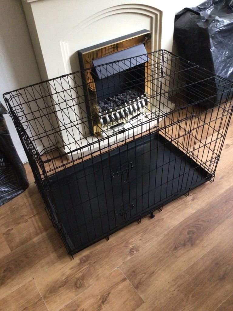 FUR DREAMS 36IN BLACK DOG CAGE LARGE V.G.C 