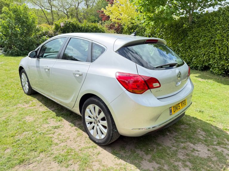 2015 Vauxhall Astra 1.6 CDti ecoFlex Tech line Hatchback 5d SPARE OR REPAIR