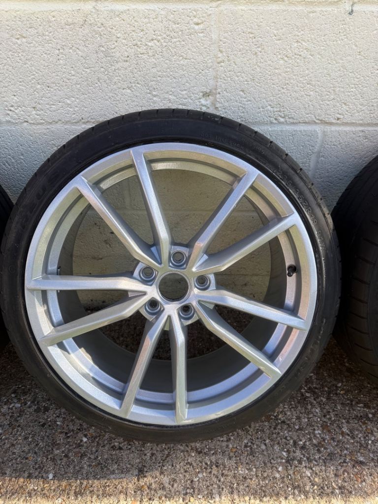 3 Genuine Volkswagen Pretoria Wheels Golf R