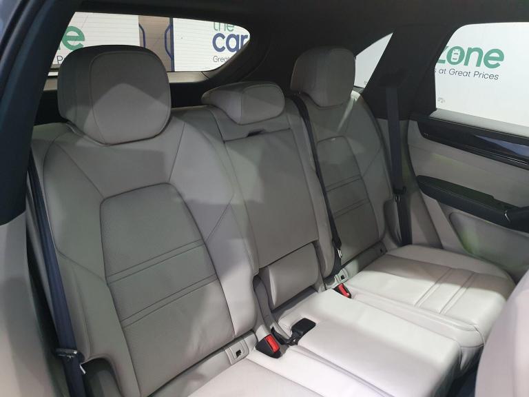 2019 Porsche Cayenne 3.0T V6 TiptronicS 4WD Euro 6 (s/s) 5dr ESTATE Petrol Automatic