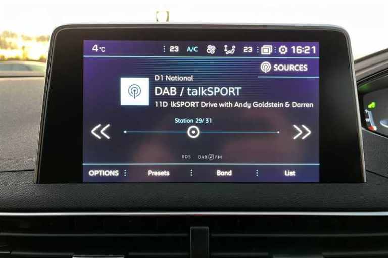 2018 Peugeot 3008 1.5 BlueHDi Allure SUV 5dr Diesel Manual Euro 6 (s/s) (130 ps) SUV Diesel Manual