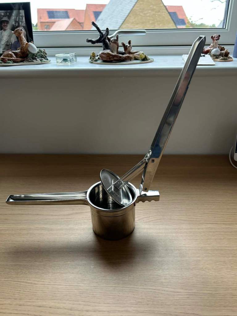 Top grade Stainless Steel Potato Ricer 