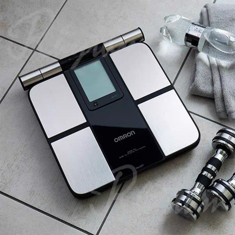 Omron body fat scale HBF-702T