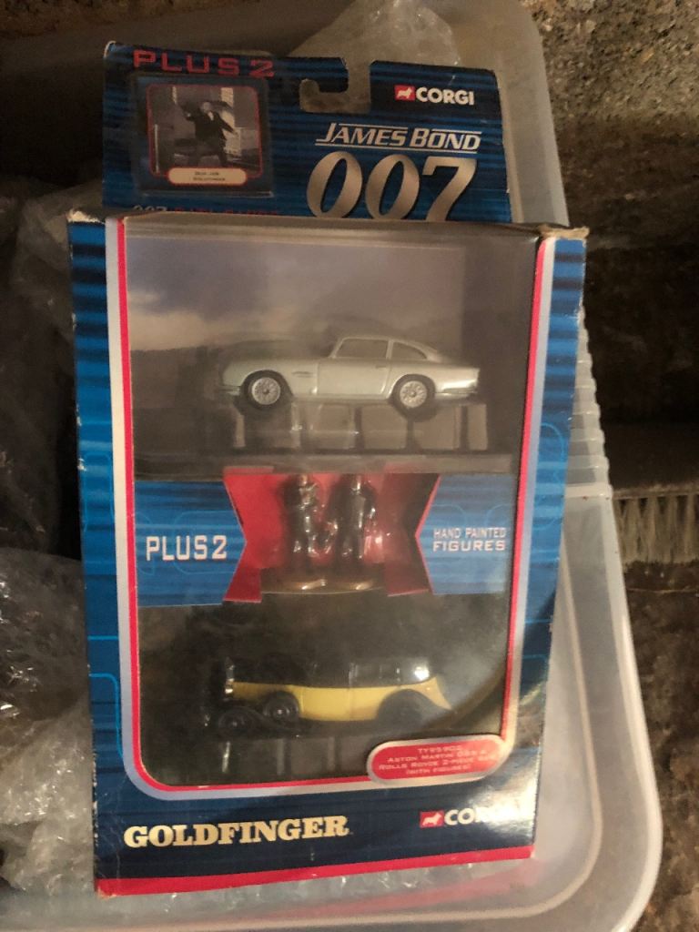 Corgi James Bond Aston Martin DB5 & Yellow Rolls Royce & Odd Job set