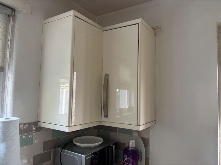 Cream Kitchen Wall Units - Good Condition