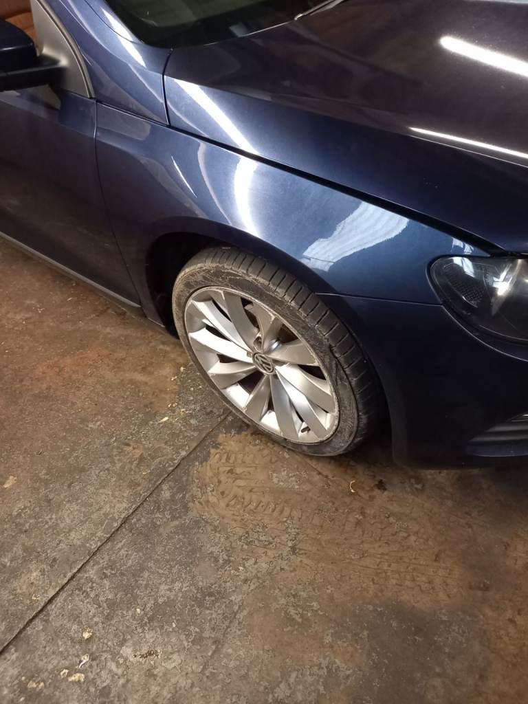 Volkswagen Scirocco 2013 Night Blue Metallic LH5X Drivers Front Wing