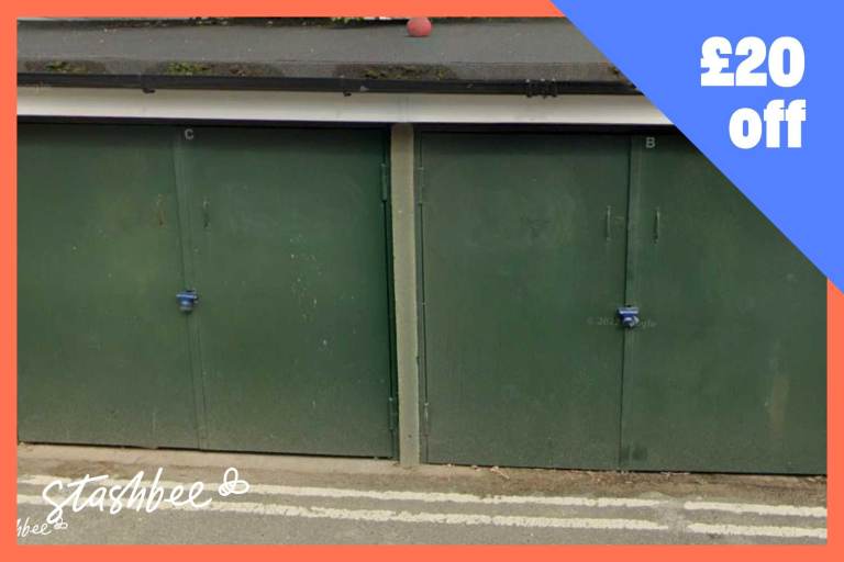 Garage to rent in London (SE15) | Stashbee
