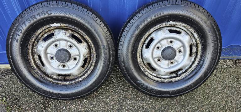 Ford Transit 16 steel wheels + 2 x tyres 215 75 R 16 C Rapid