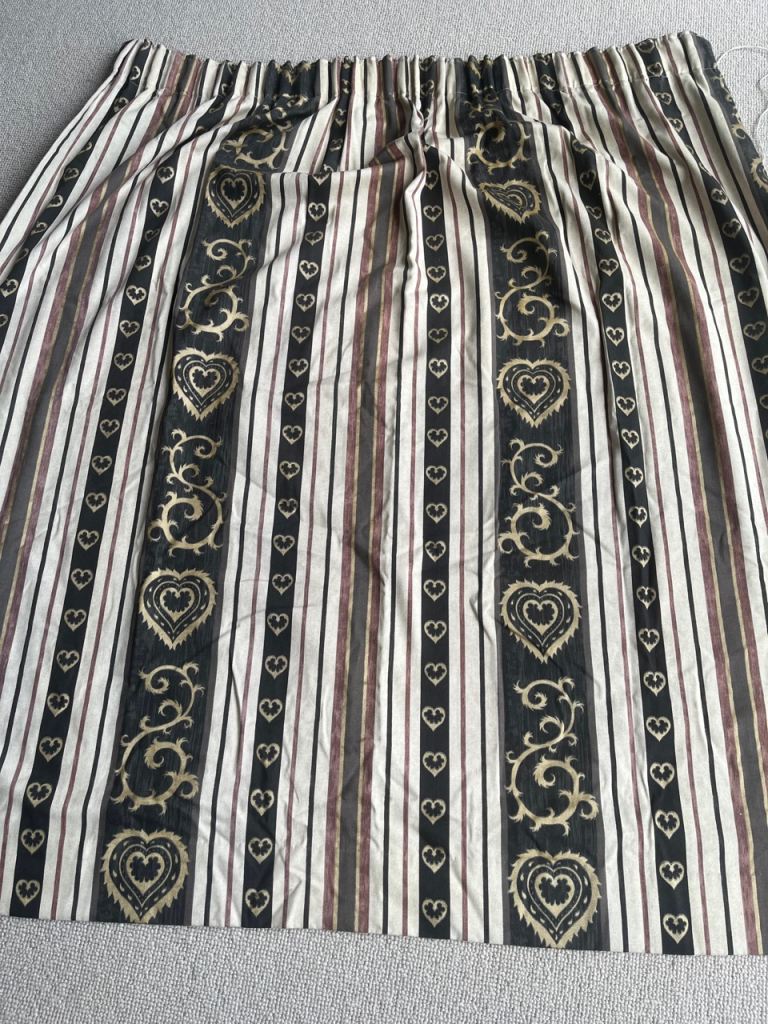  BLACK CREAM AND GOLD CURTAINS FOR SALE 