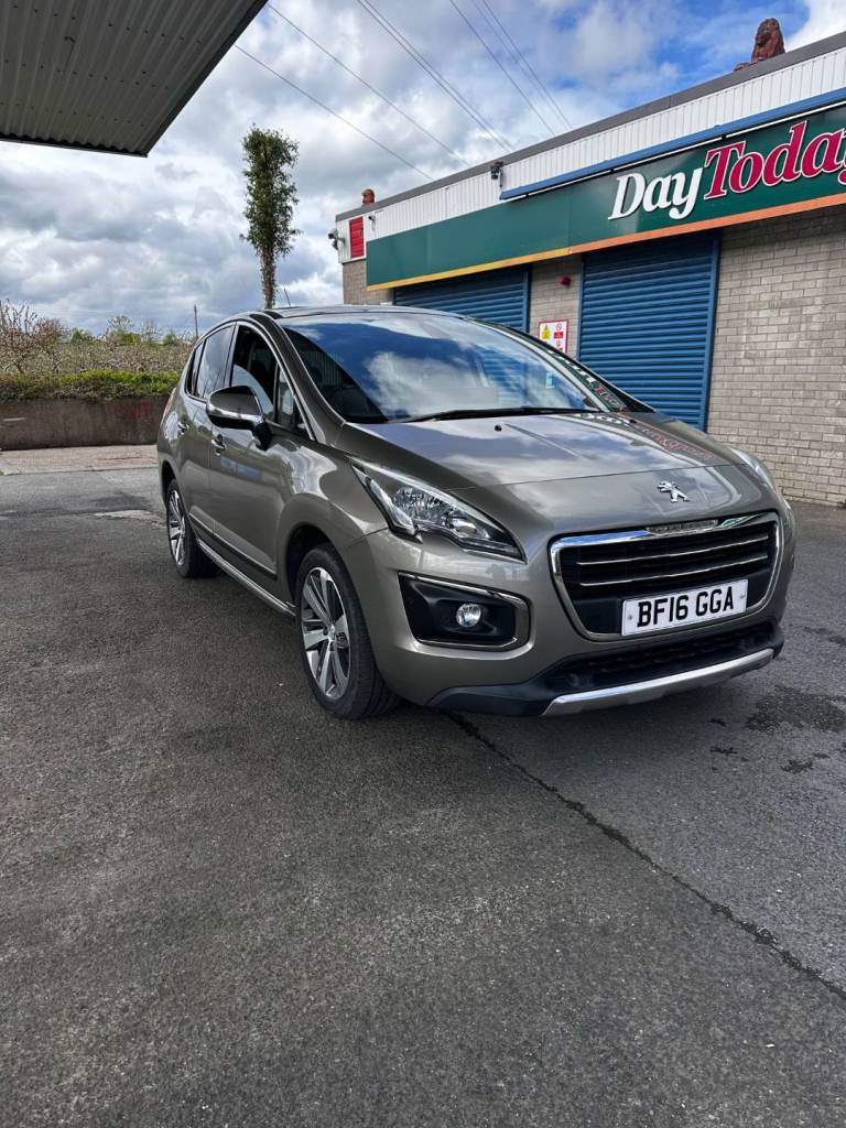 Peugeot, 3008, Hatchback, 2016, Manual, 1199 (cc), 5 doors