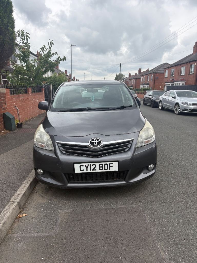  2012 Toyota Verso 1.6 Petrol Grey 5 | ULEZ Compliant | Family MPV
