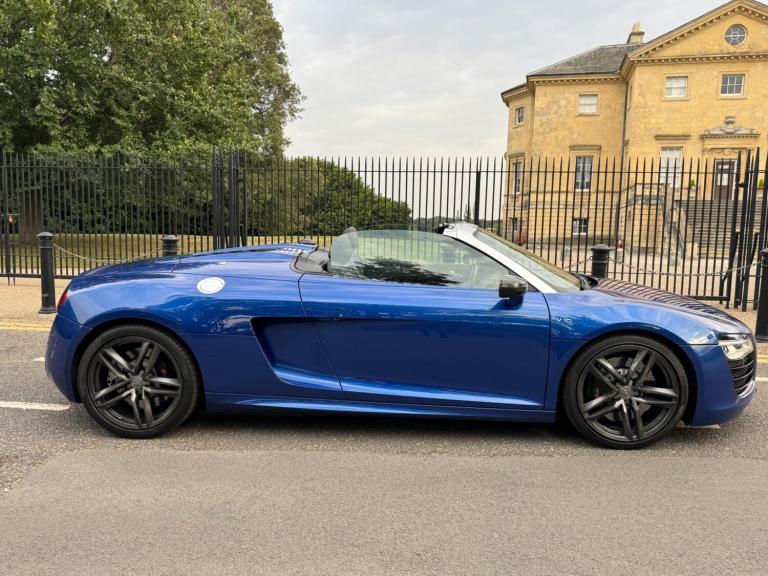 2015 Audi R8 5.2 FSI V10 Quattro 2dr S Tronic CONVERTIBLE PETROL Automatic
