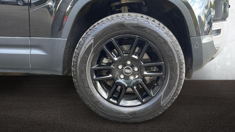 2023 Land Rover Defender 90 3.0 D250 Hard Top SE Auto SUV Diesel Automatic