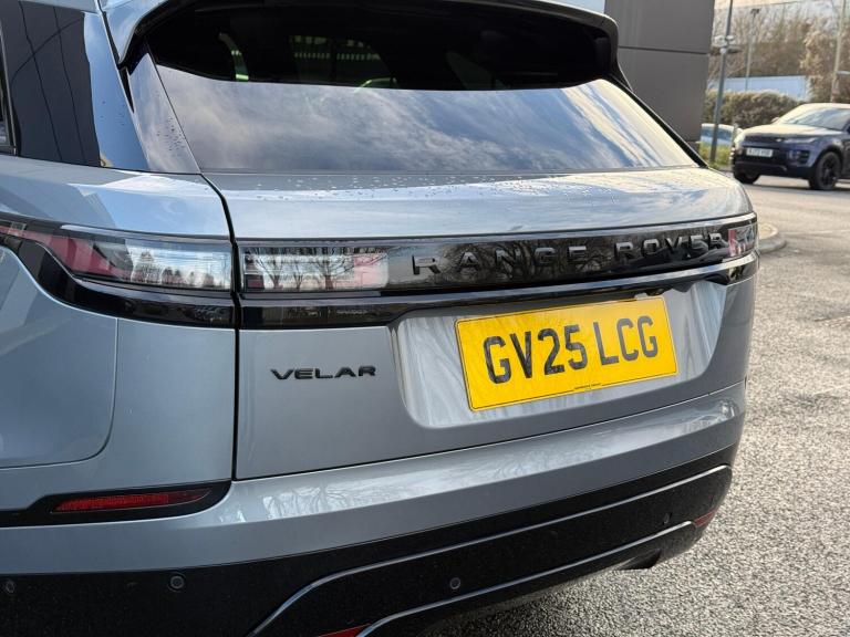 2025 Land Rover Range Rover Velar 2.0 D200 MHEV Dynamic SE SUV 5dr Diesel Auto 4WD Euro 6 (s/s) (...