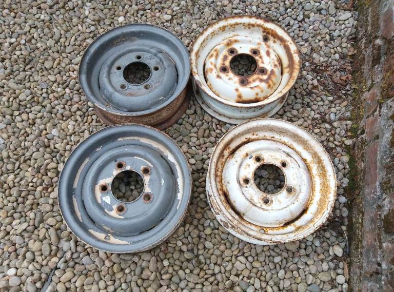 Land rover series 2a/3 wheel rims