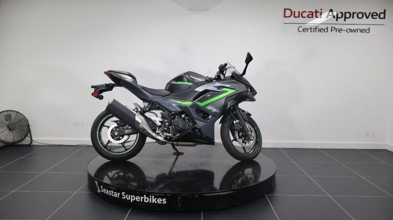 KAWASAKI NINJA 500 SE NEW - MY24 - 0 MILES