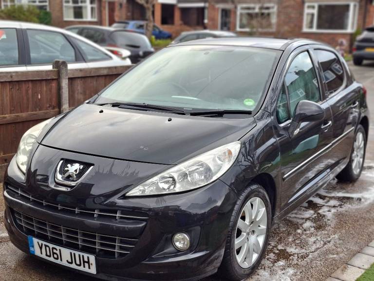 Peugeot, 207, Hatchback, 2011, Manual, 1560 (cc), 5 doors