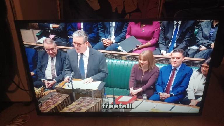 FREE DELIVERY excellent 40 SONY LED full HDTV 1080p freeveiw channels inbuilt 