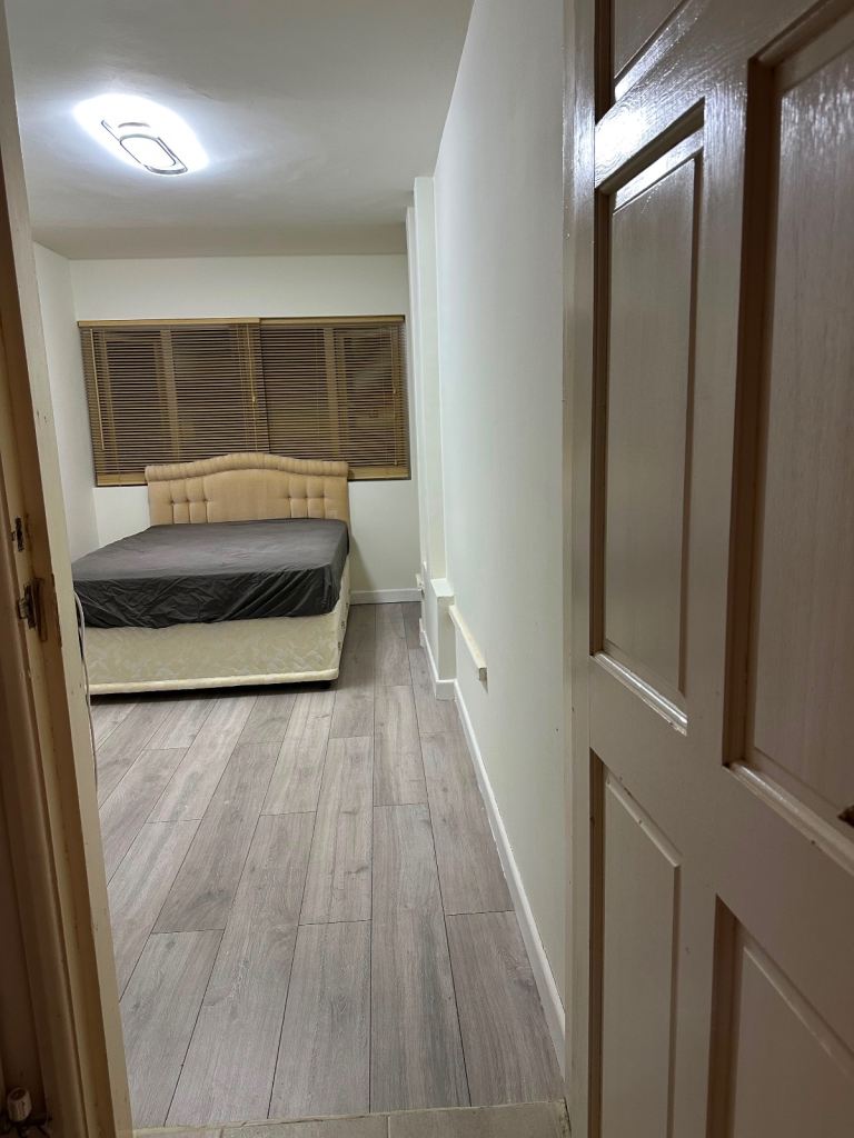 Room to rent