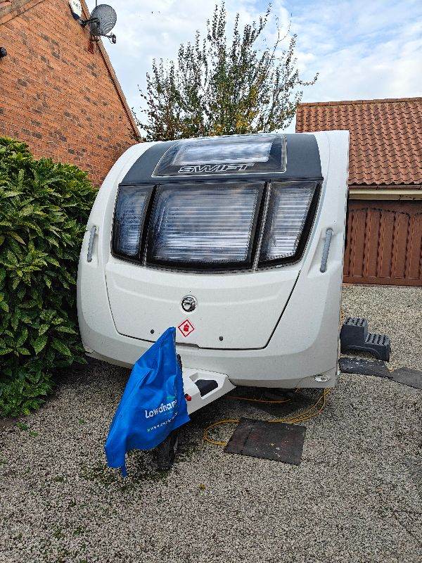 Caravan Swift Challenger 564