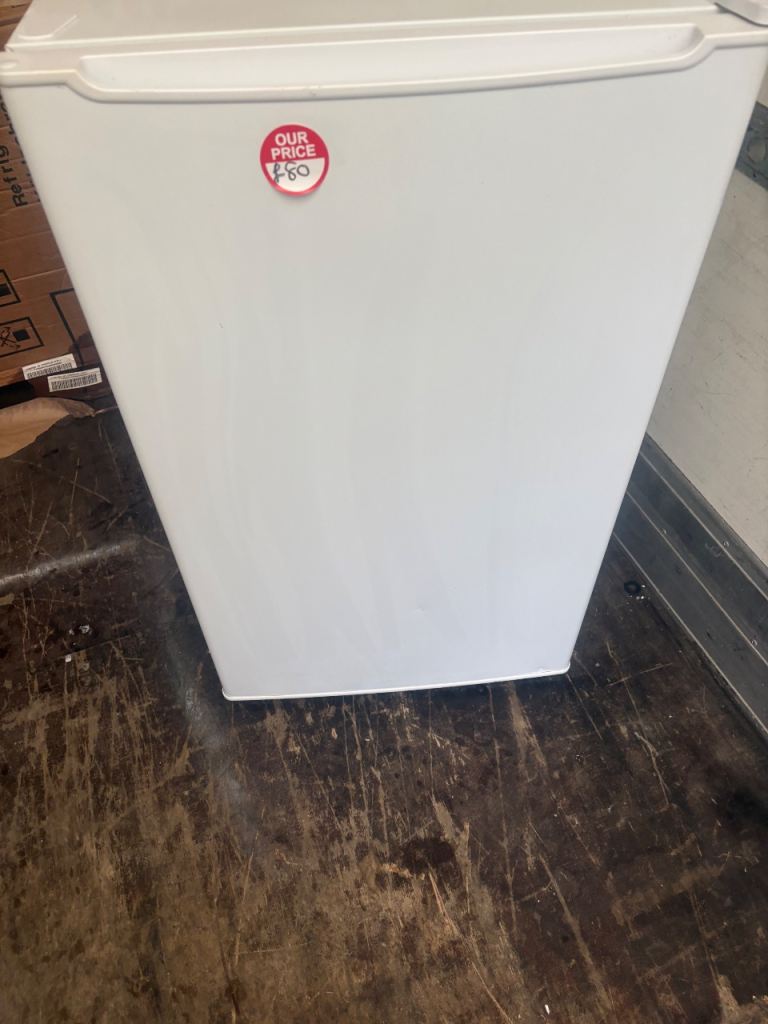 White Freestanding Freezer -£60 Good Condition