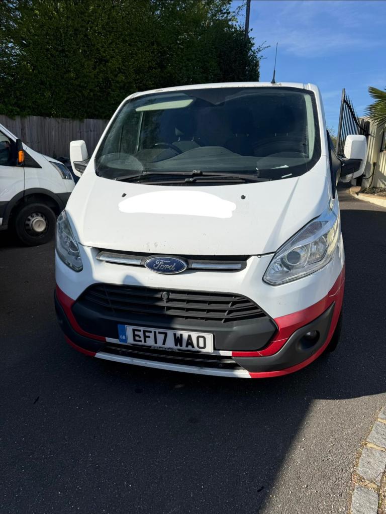 2017 Ford Transit Custom 2.0 TDCi 170ps Low Roof Limited Van PANEL VAN Diesel Manual