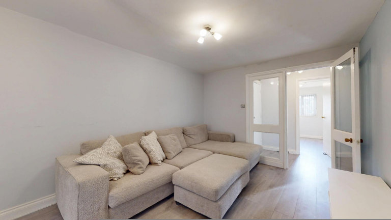 2 bedroom flat in Neasden, NW10