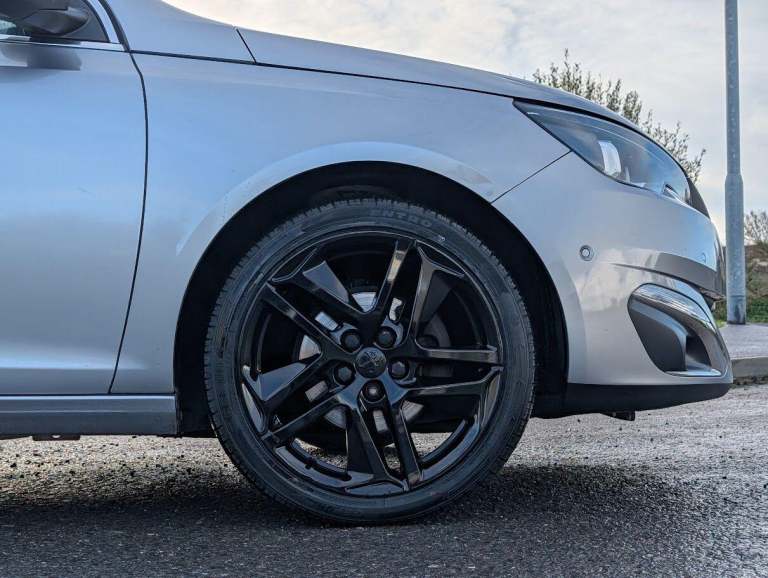 2013 Peugeot 308 1.6 THP Allure 5dr HATCHBACK PETROL Manual