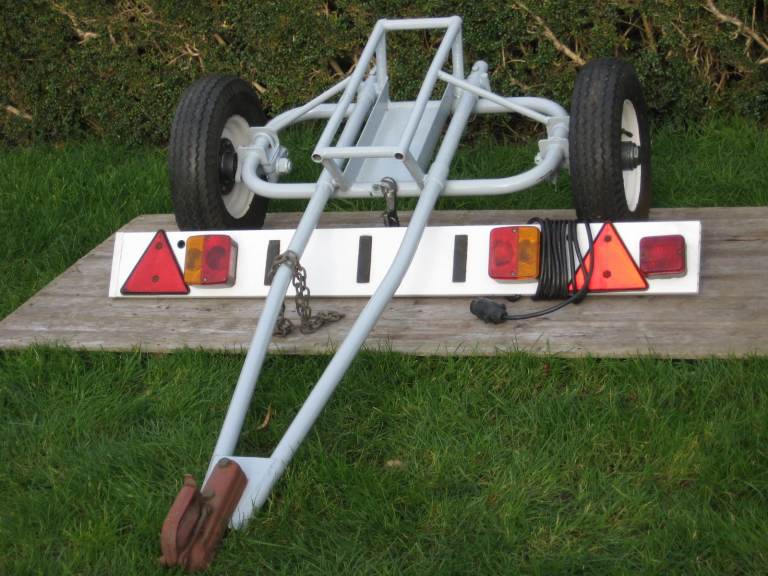 Towing dolly trailer for trike or 3-wheeled car Reliant, Bond Bug incl. trailer board