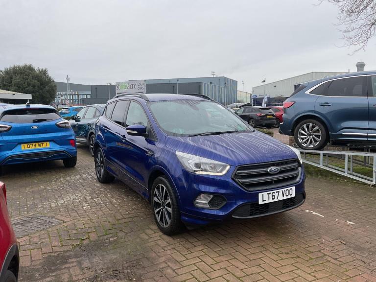 2017 Ford Kuga 2.0 TDCi EcoBlue ST-Line SUV 5dr Diesel Manual Euro 6 (s/s) (150 ps) HATCHBACK Die...
