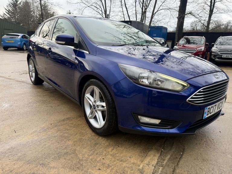 2017 Ford Focus 1.0 EcoBoost 125 Zetec Edition 5dr HATCHBACK Petrol Manual