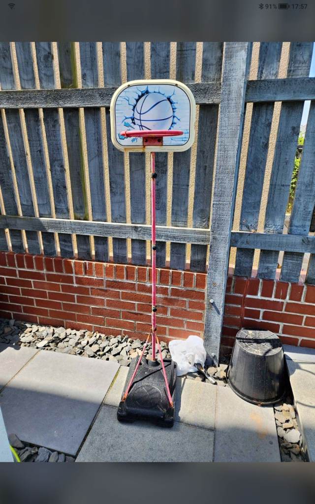 WANTED BASKETBALL BALL HOOP STAND IN ANY CONDITION 