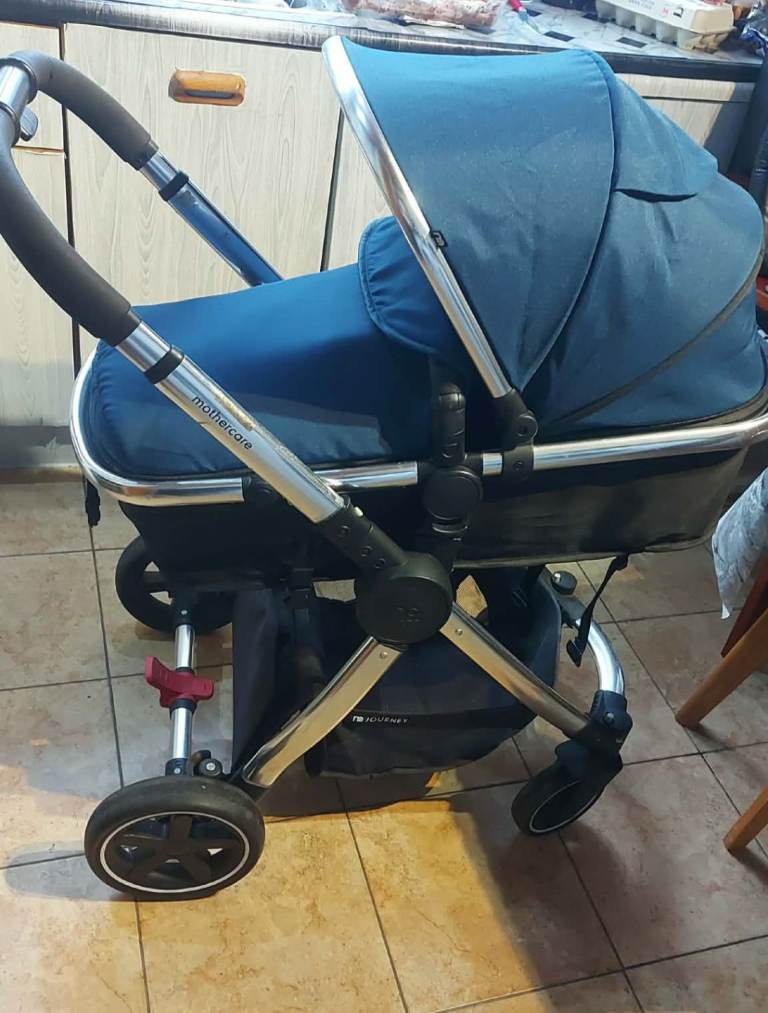 baby stroller Mothercare in very good condition 80£
