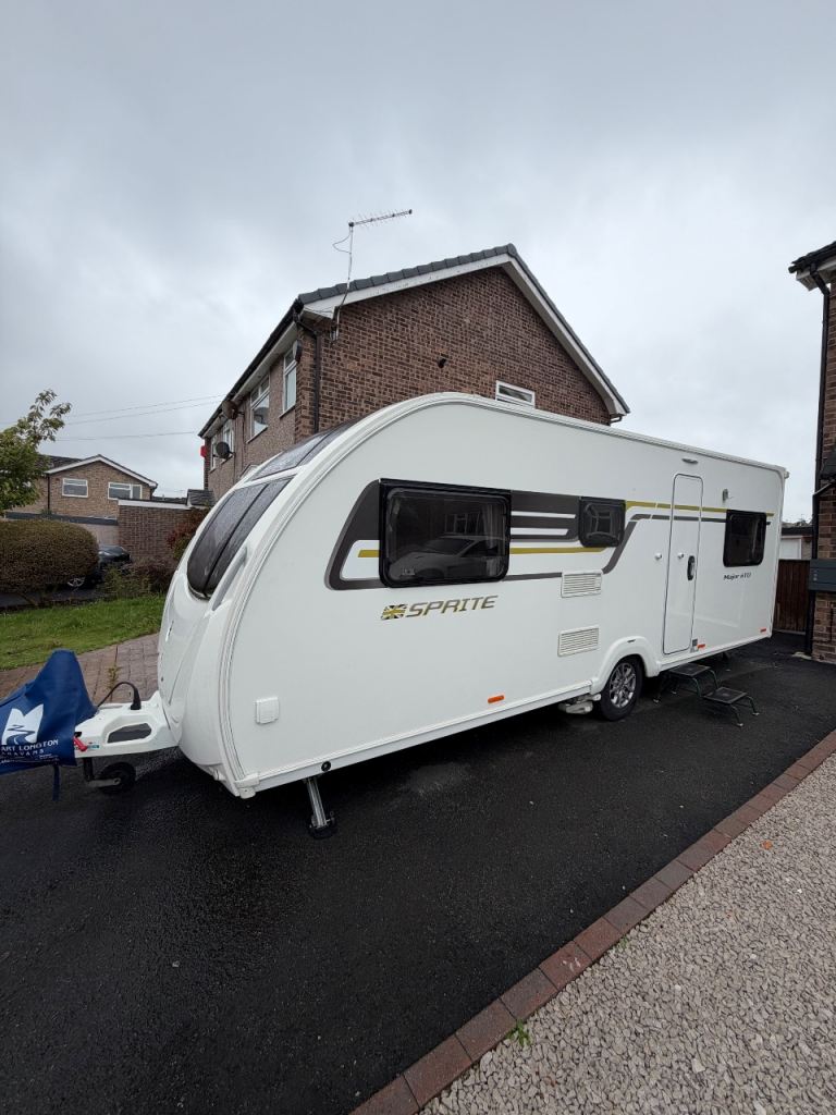 Swift Sprite Major 6TD touring caravan