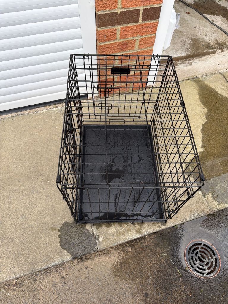 Small dog crate 