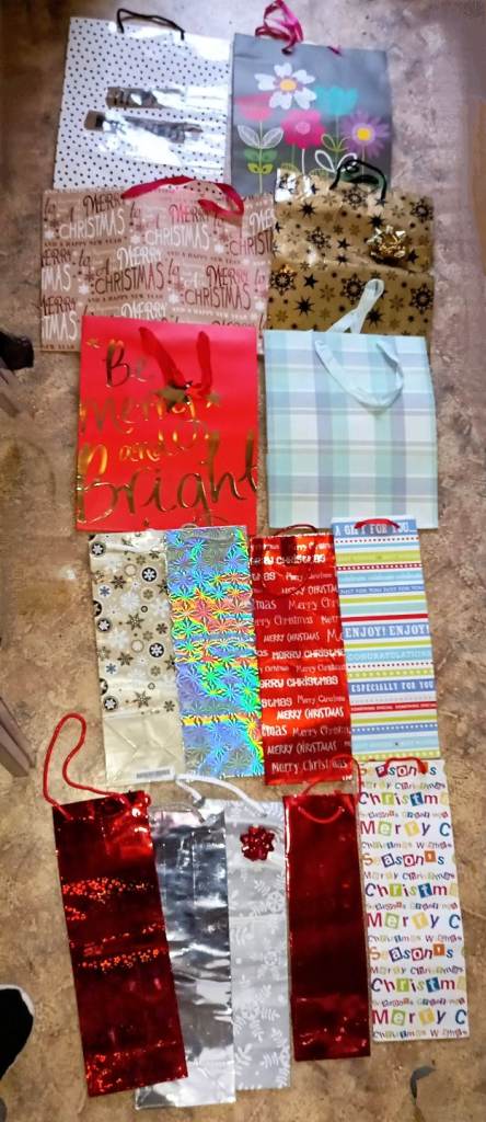 15 Gift Bags & 2 Long Rolls Christmas Wrapping Paper