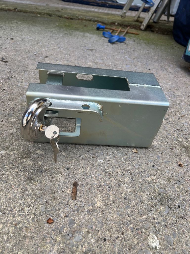 Trailer hitch lock new