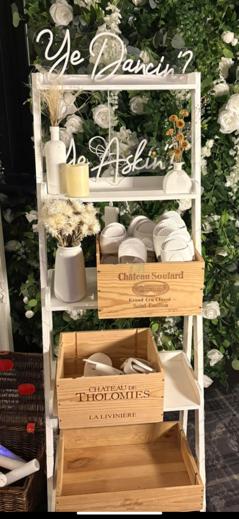 Wedding decor shelf led flip flops 