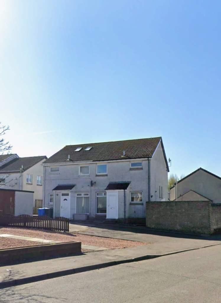 Luxury One-Bed House with driveway - Whitburn