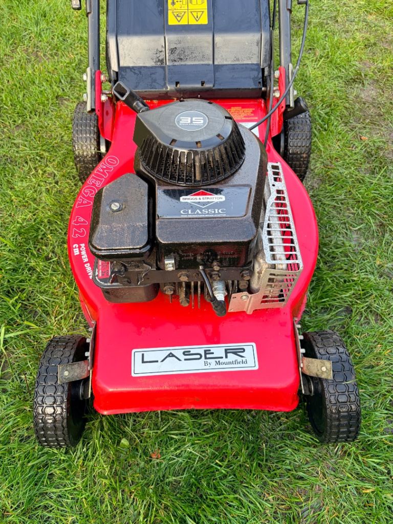Petrol Lawnmower / Lawn mower 